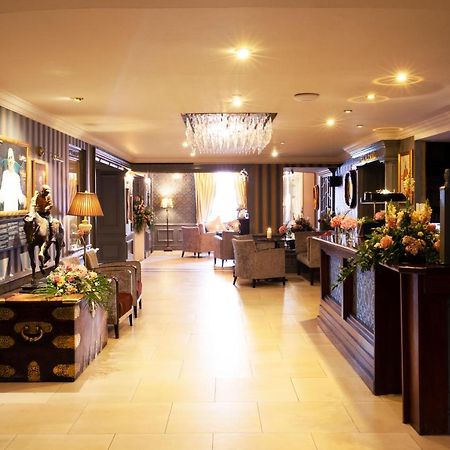 Greville Arms Hotel مولينجار المظهر الخارجي الصورة